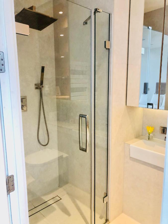 Luxury 2 Bedroom Apartment 20 Min From Central London Ngoại thất bức ảnh